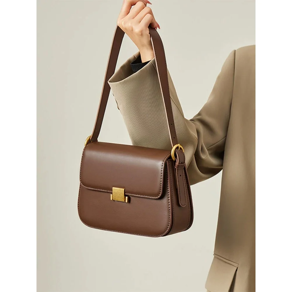 

2025 New Single Shoulder Bag Underarm Bag Casual High-end Crossbody Bag Square Bag Tofu Bag Women's Bag