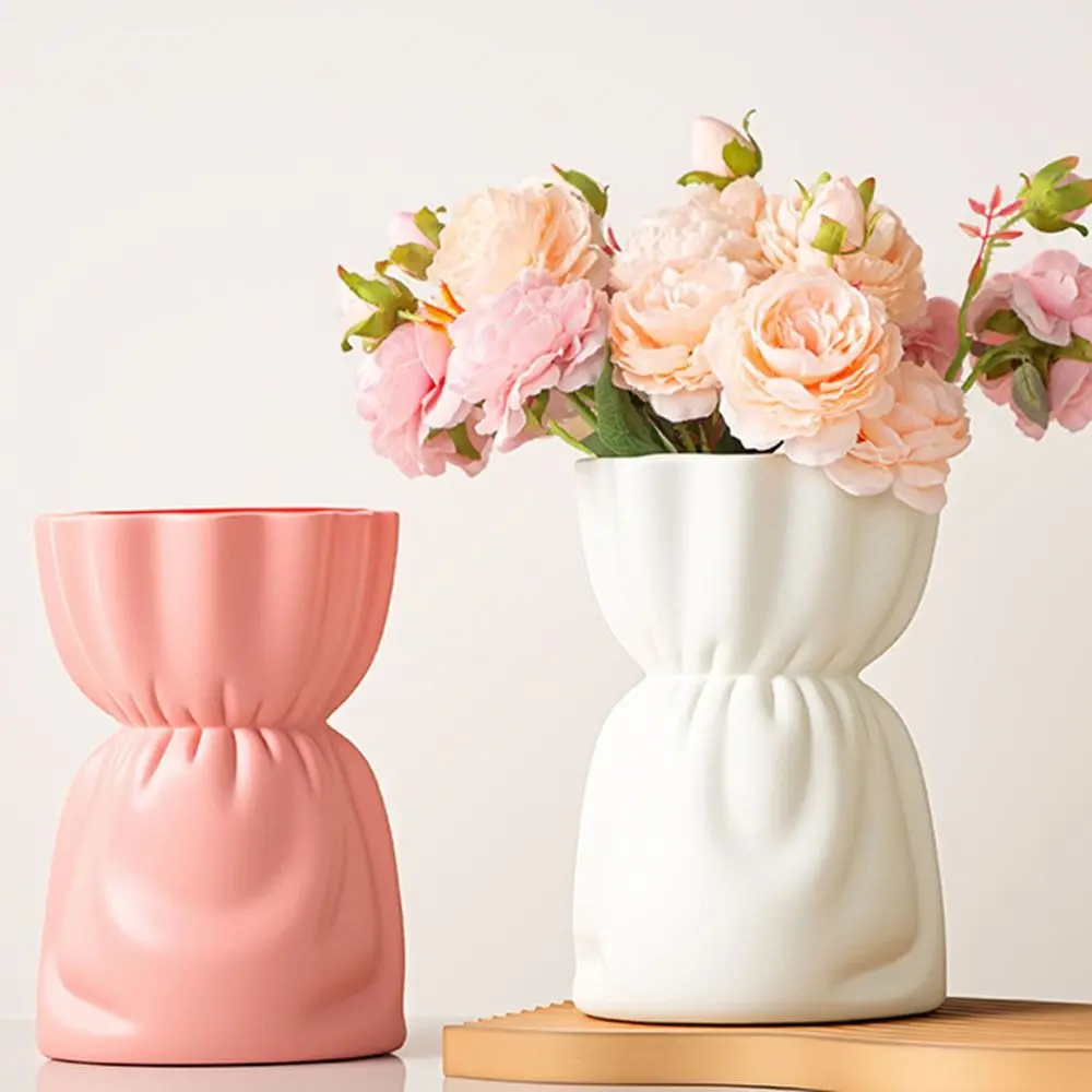 Desktop Ornament Bag Shaped Bouquet Vase INS Style Nordic Plastic Vase Modern Water Cultivation Flower Vase Wedding Decoration