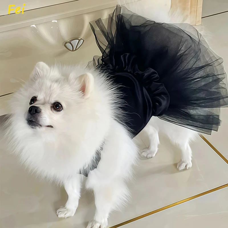 

Trendy Black White Wedding Dress For Small Medium Dogs Summer Thin Pet Dog Cats Clothes Fashion Crystal Lace Sling Skirts Poodle