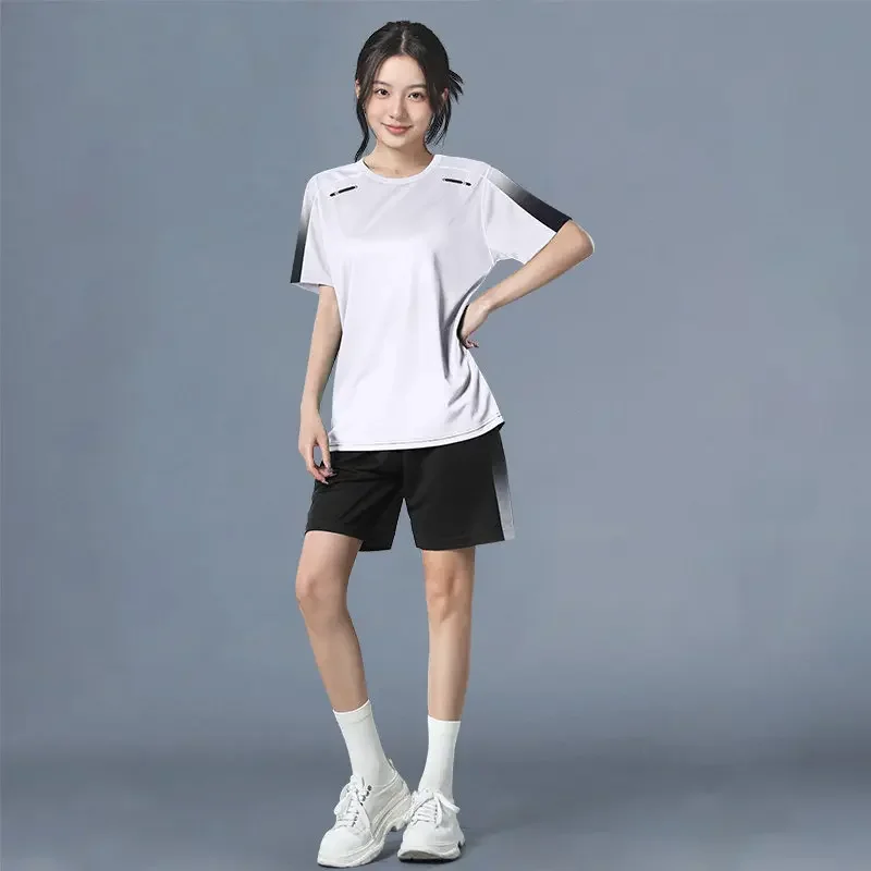 

Женский летний спортивный комплект больших размеров: быстросохнущая футболка с коротким рукавом и шорты для спортзала и бадминтона