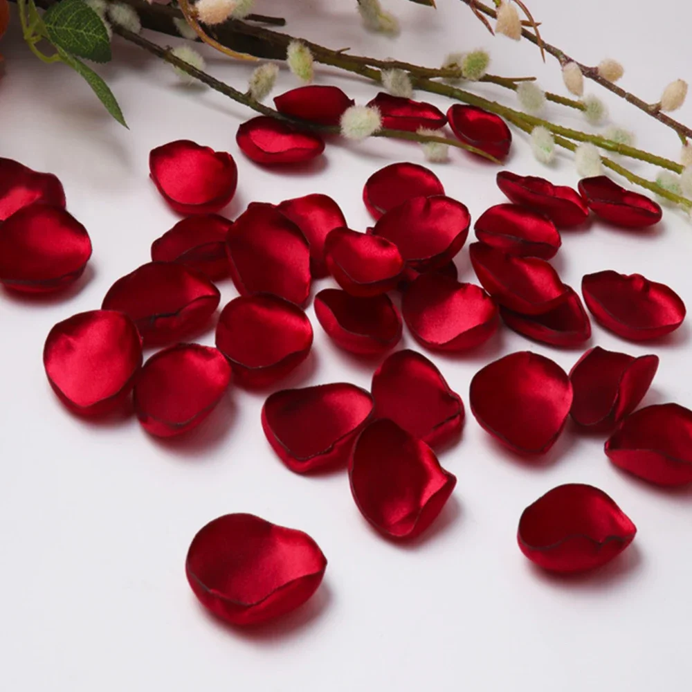 100Pcs 4CM Silk Rose Petals Artificial Flower Valentine Wedding Party Throw Petals Anniversary Proposal Romantic Room Decoration