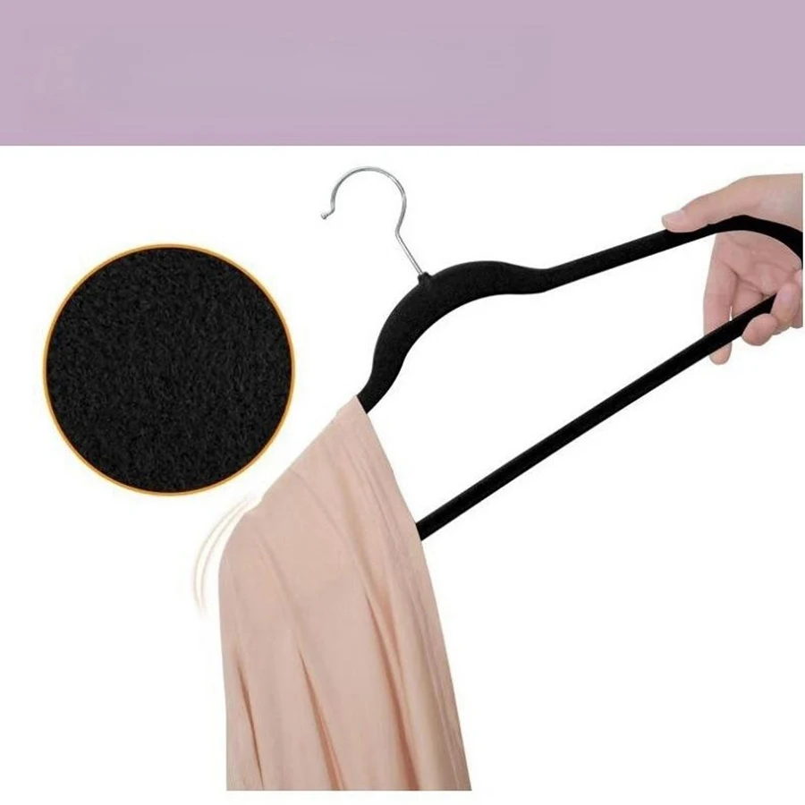 20pcs Slim Velvet Non-Slip Suit Hanger, Durable, Space Saving Hanger with Shoulder Slot