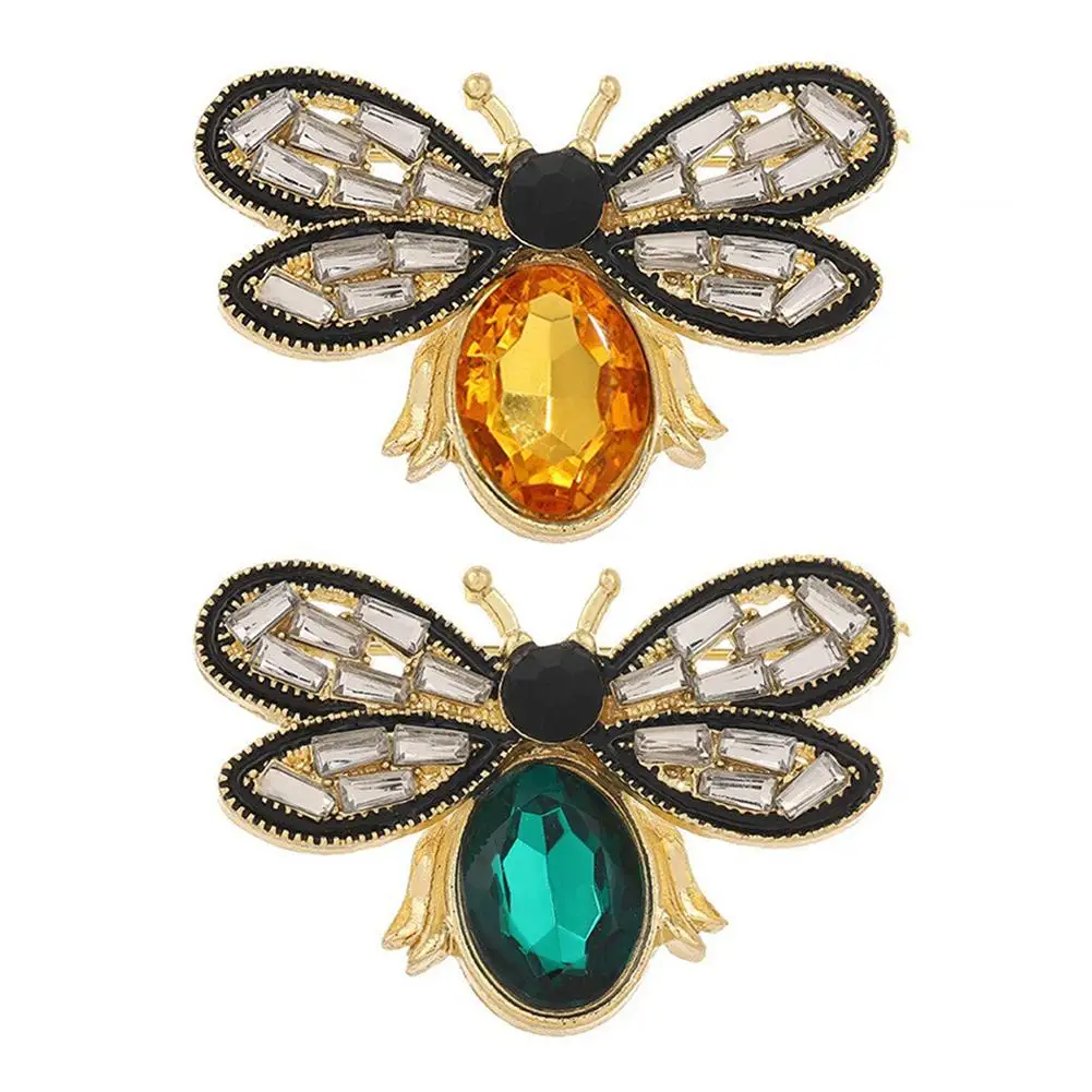 Luxury Full Rhinestone Flying Bee Brooch For Women Exquisite Crystal Insect Lapel Pins Animal Buckle Badge Party Jewelry