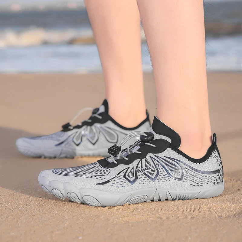 Zapatos descalzos de agua para hombre y mujer, sandalias deportivas ligeras de secado rápido para senderismo, calzado de entrenamiento al aire libre con luz nocturna 35-46