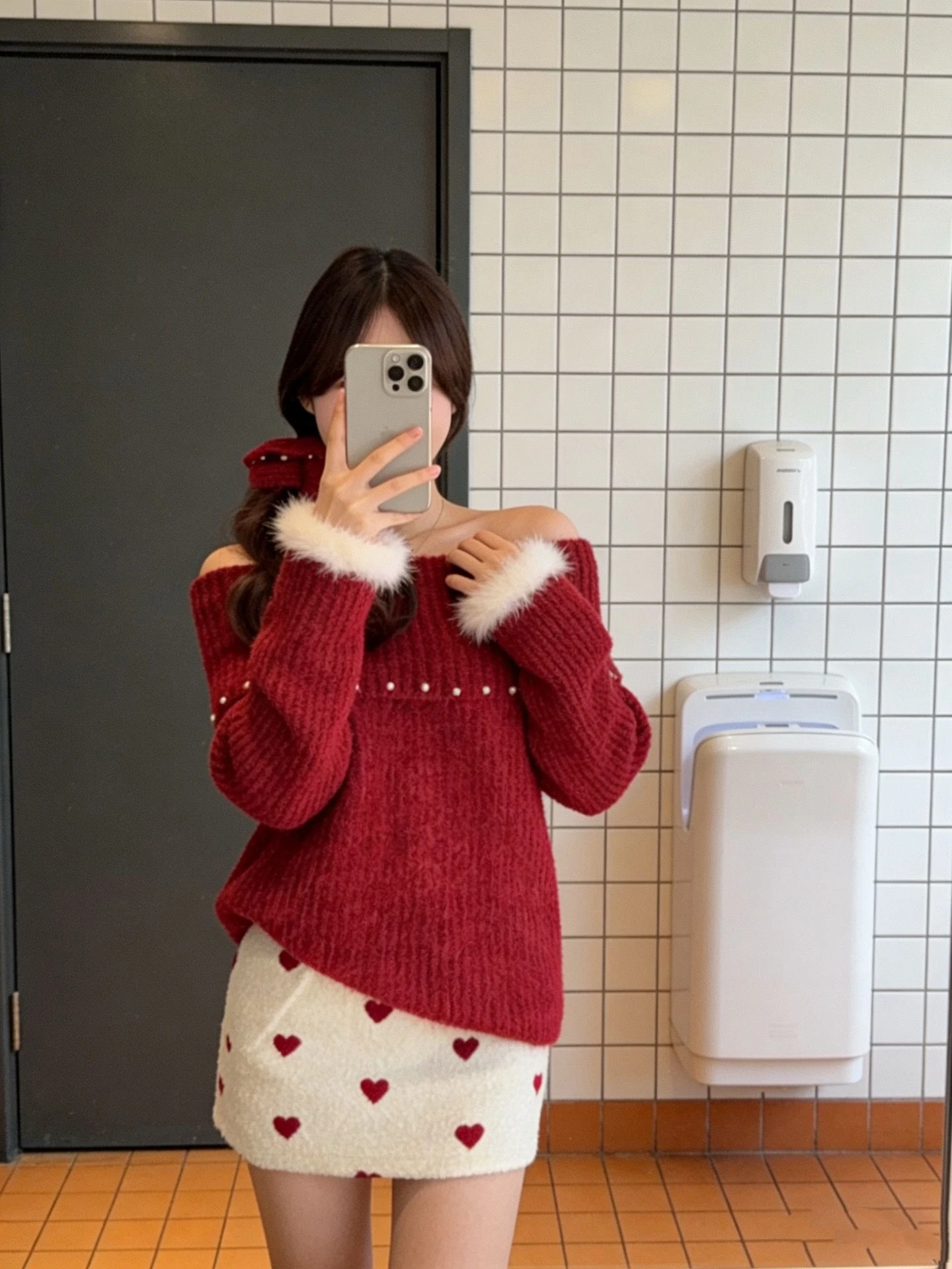 

Winter Faion plus Size Knitted Sweater And ort Skirt Set Women's One oulder Sle Red New Year Look Warm And Sli