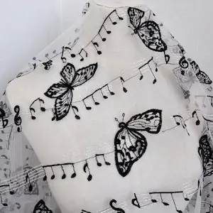 1 metro Nota musicale Farfalla Tessuto di pizzo musicale Tulle floreale per abito da ragazza Abito tutu Abito da sposa Velo da sposa