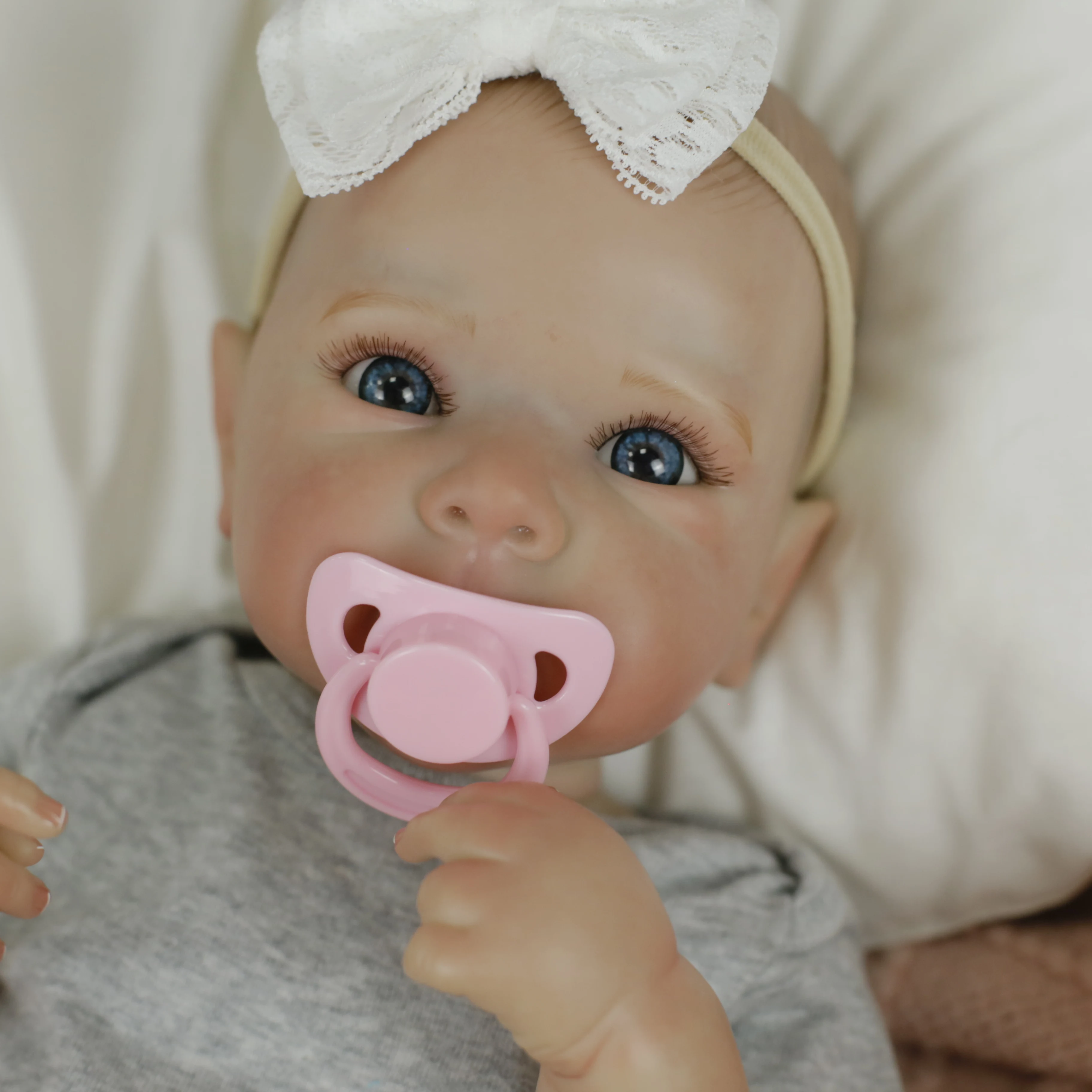 Muñeca Reborn de 18 pulgadas de Lifereborn, bebé recién nacido Bettie Girl con pelo pintado, cuerpo de vinilo suave, muñeca de venas visibles 3D de alta calidad