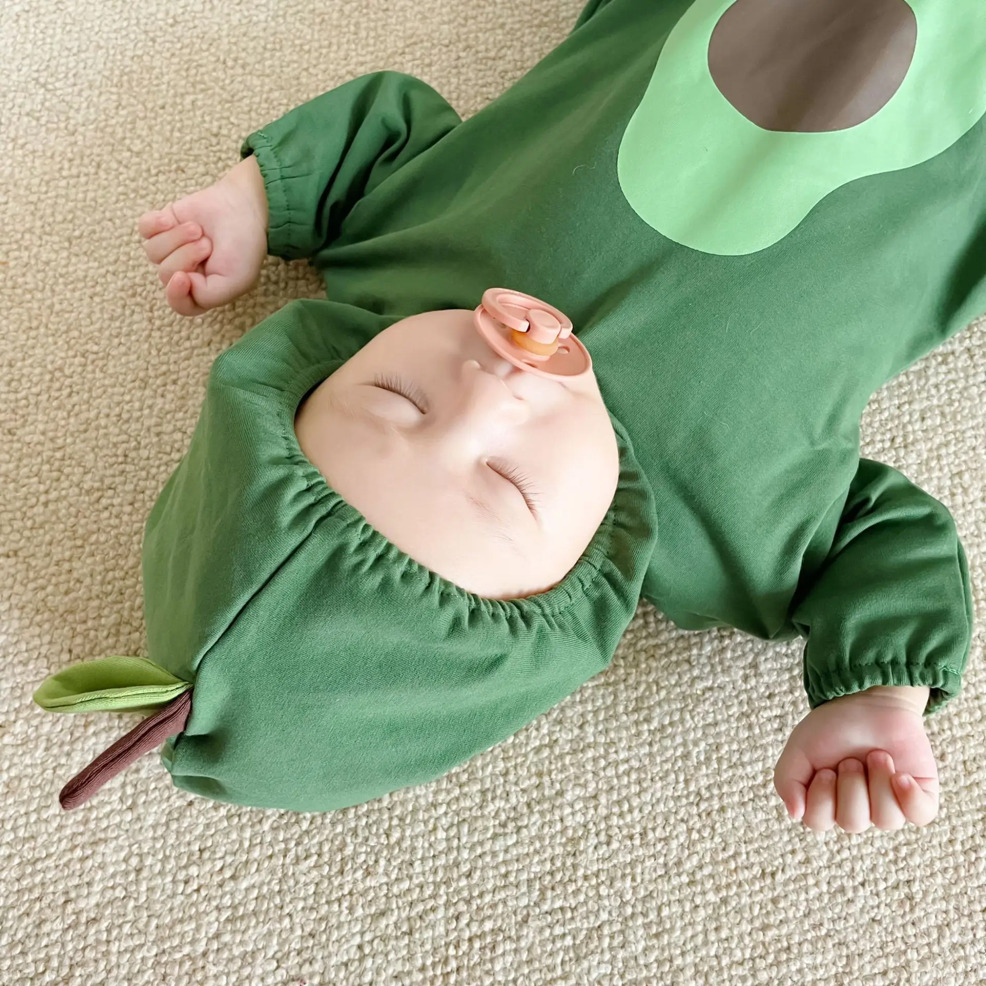 

Avocado Printed Rompers Spring and Autumn 2025 New Fashionable Cute All-match Soft Rompers Kids Clothes