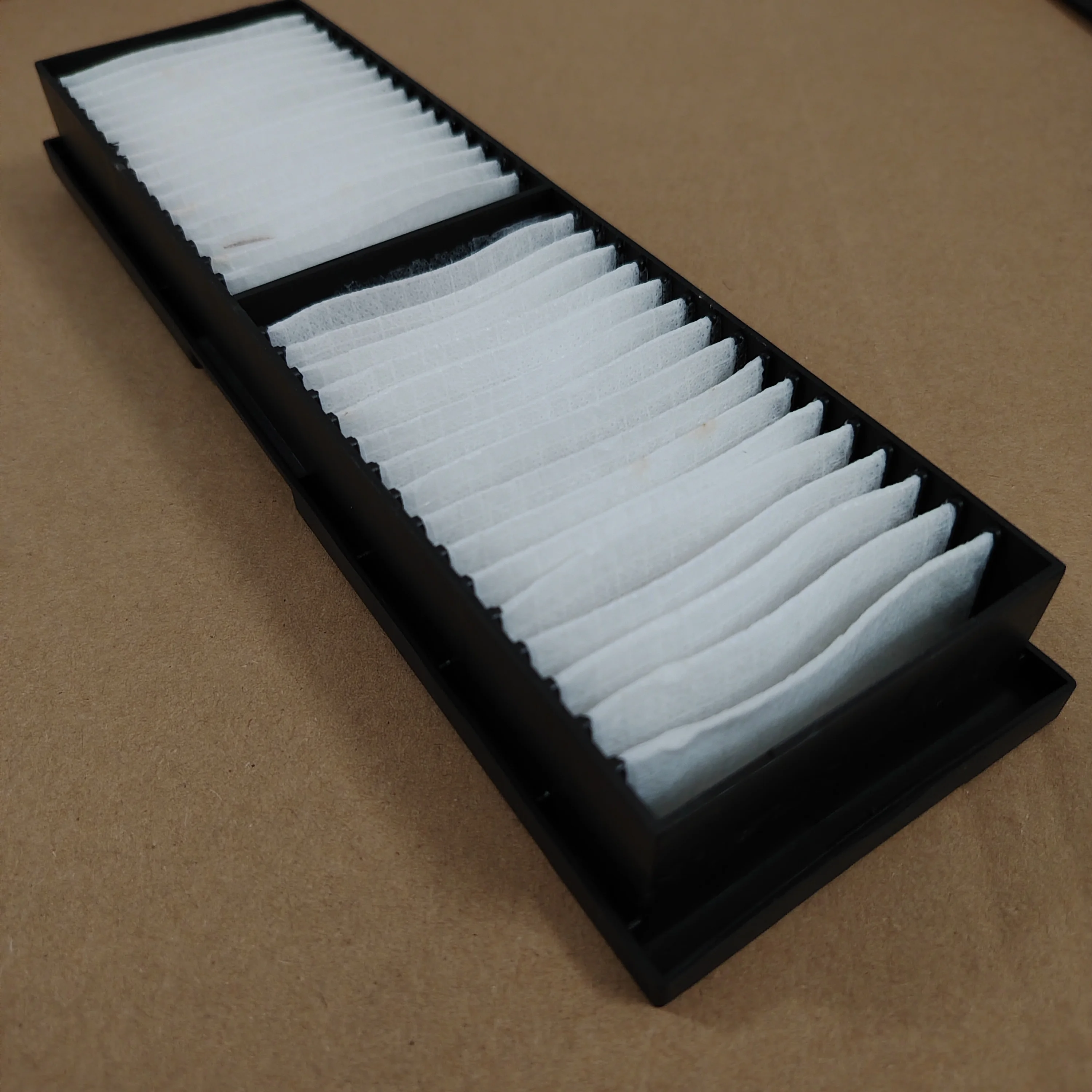 

ELPAF11 Proyektor air filter, suitable for epson EMP 6110/6100-6000/6100 / I / 6110 I projector