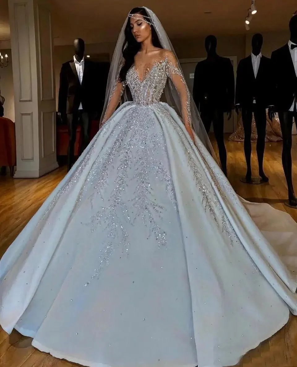 

Customized Dubai Arabic Ball Wedding Dresses Plus Size Sweetheart Backless Sweep Train Bridal Gowns Bling Luxury Beading Sequins