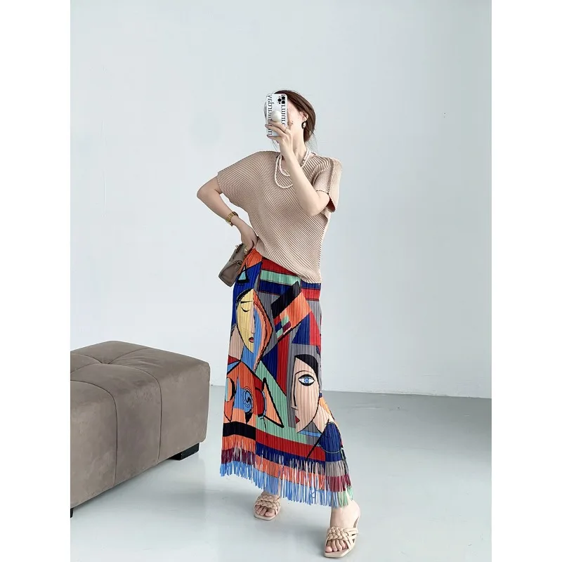 Pleated 2024 Summer Fashion Niche Design Retro Printed Half Skirt Bohemian Style Tassel Mid Length Half Skirt Women Clothing