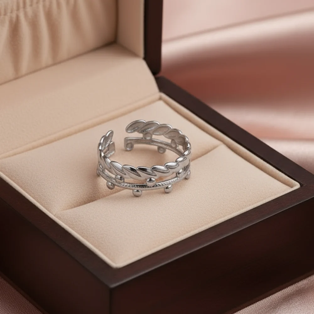 DGIDDK Stainless Steel Crown Openwork Design Ring For Women Fashionable, Light Luxury, Niche, Sophisticated Open Ring For Ladies