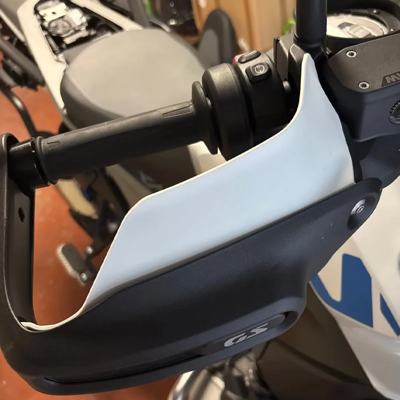 For BMW R1300GS R1300GS ADVENTURE R 1300 GS ADV 2023-2025 Motorcycle Handguard Hand shield Protector Windshield