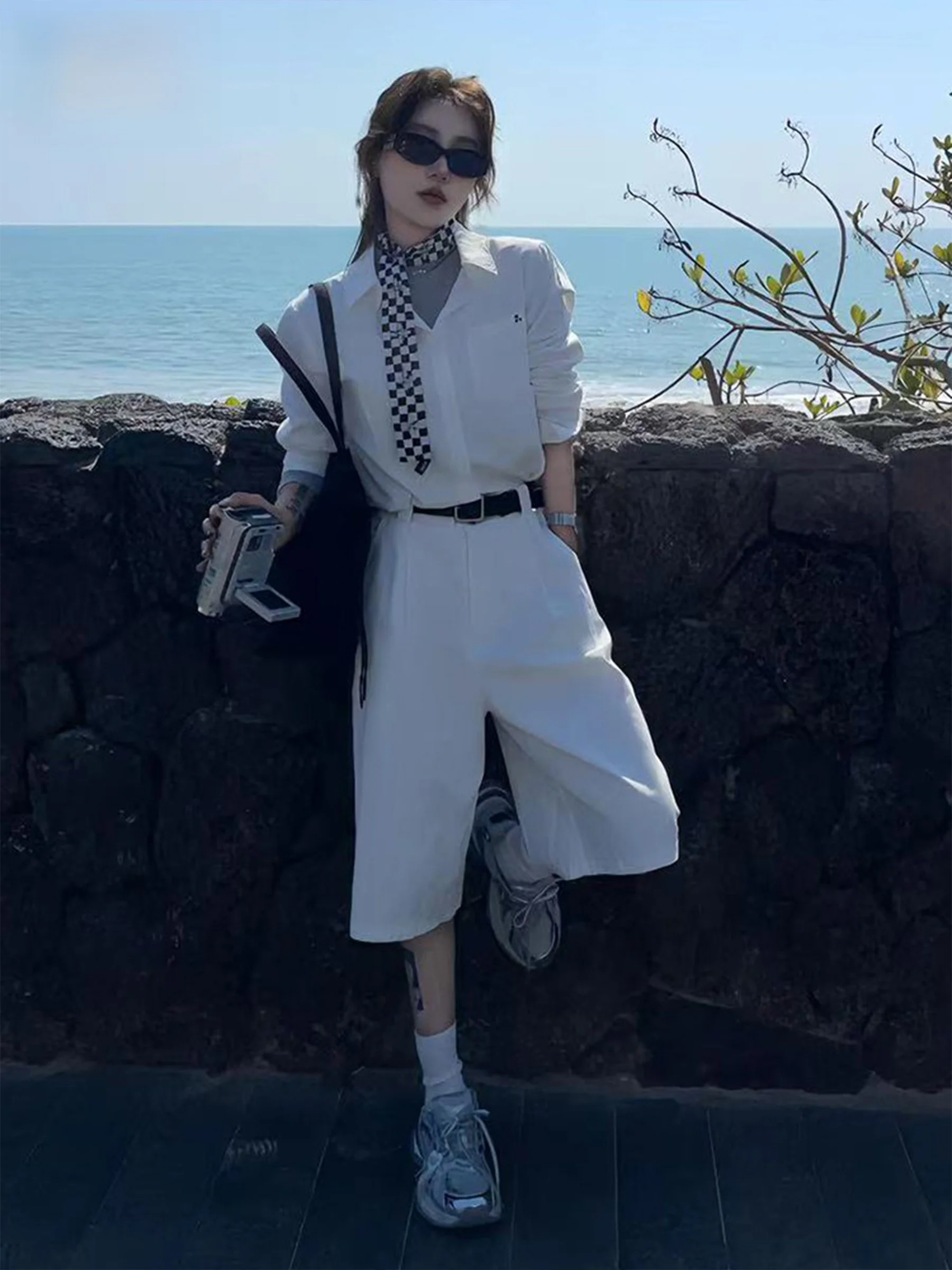 

High Waist American Style Loose Fit Straight Leg Jeans Capri Pants Women's Summer Casual Wide Leg Pants Slimming Effect