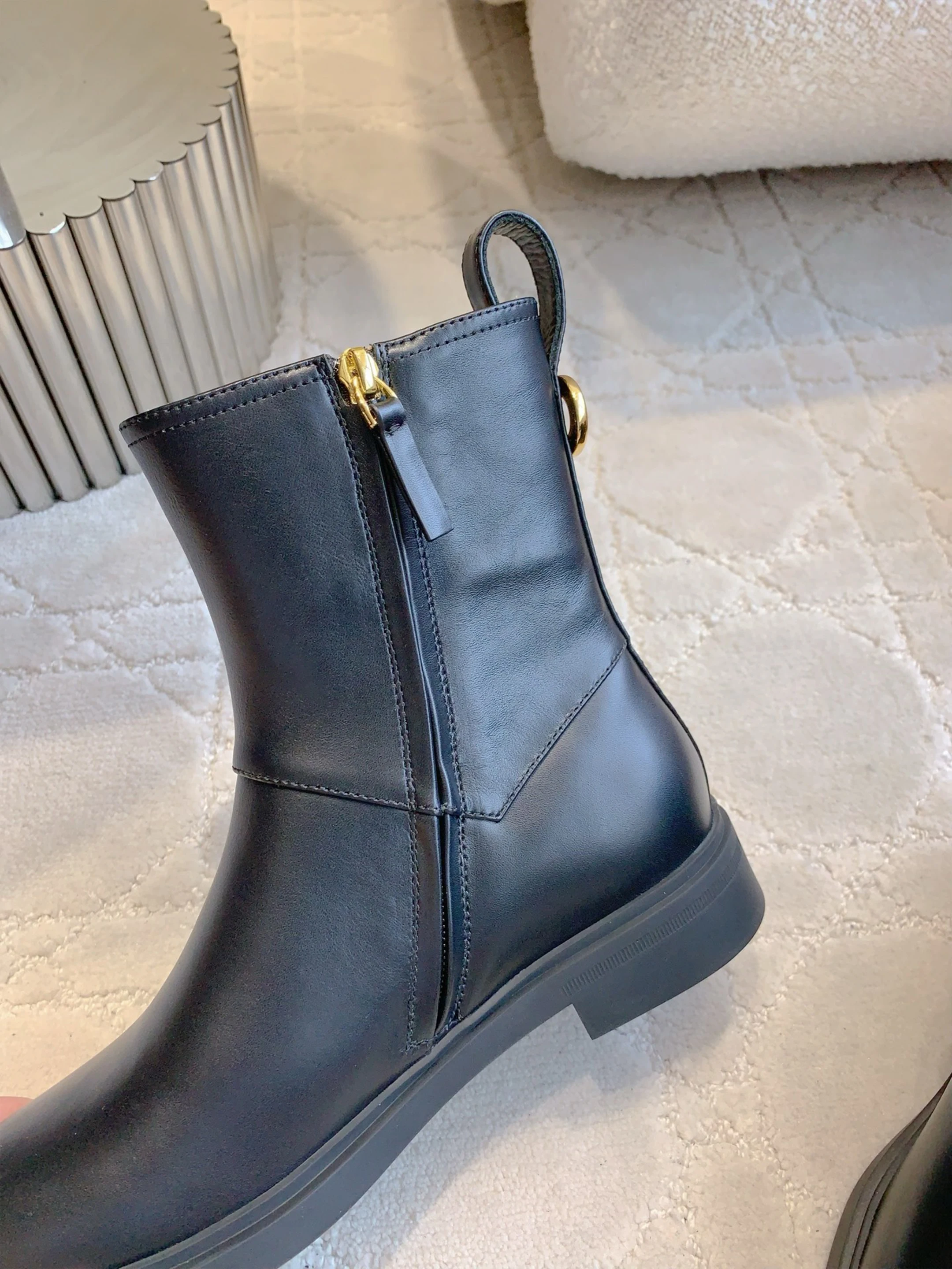 أحذية قصيرة على الموضة لعام 2025 وصلت حديثًا، أحذية مريحة للغاية وبسيطة ومتعددة الاستخدامات، عصرية وعملية #2