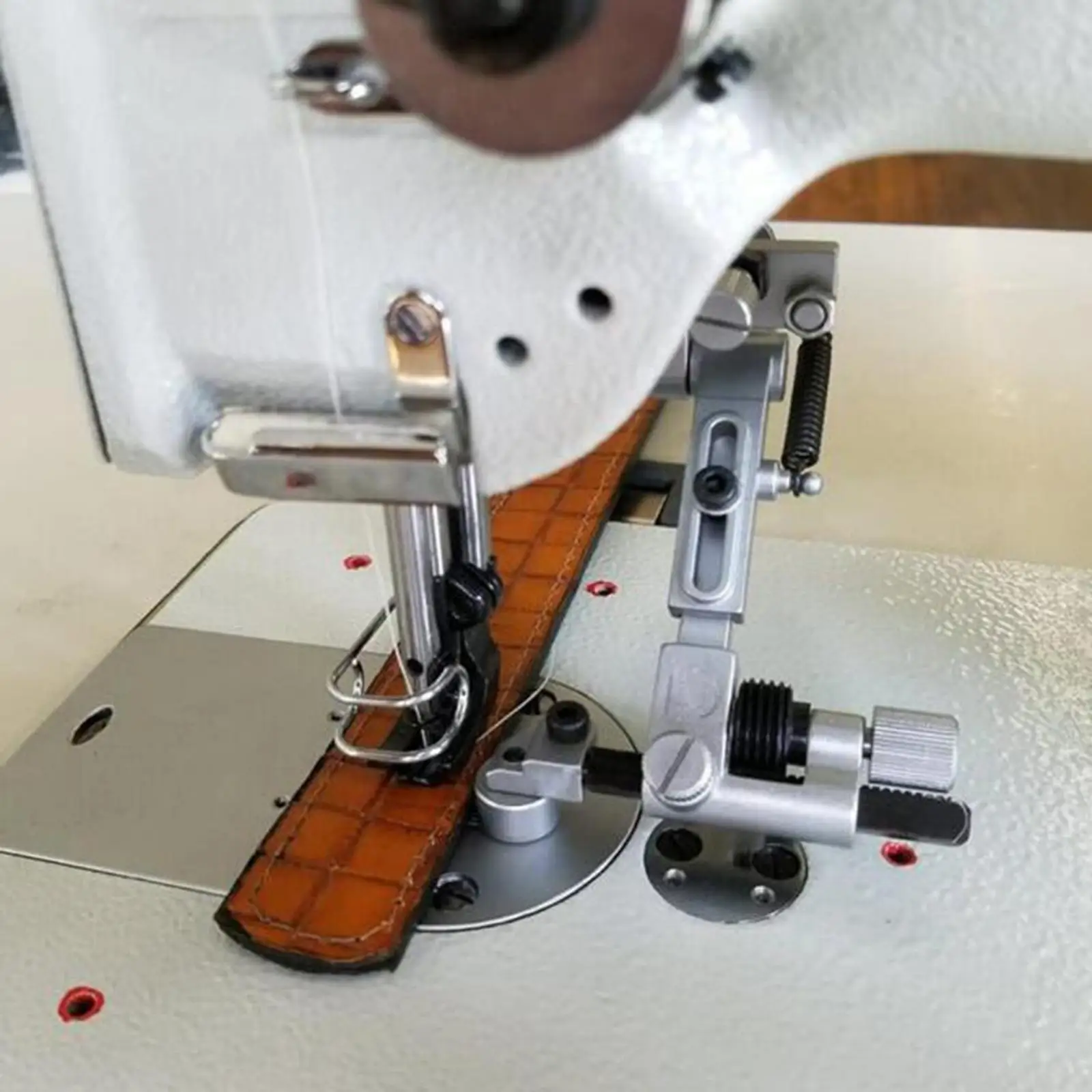 Durable Suspended Edge Guide Set Sewing Machine Accessory for Pfaff 1245 1246 335 Industrial Sewing Machines