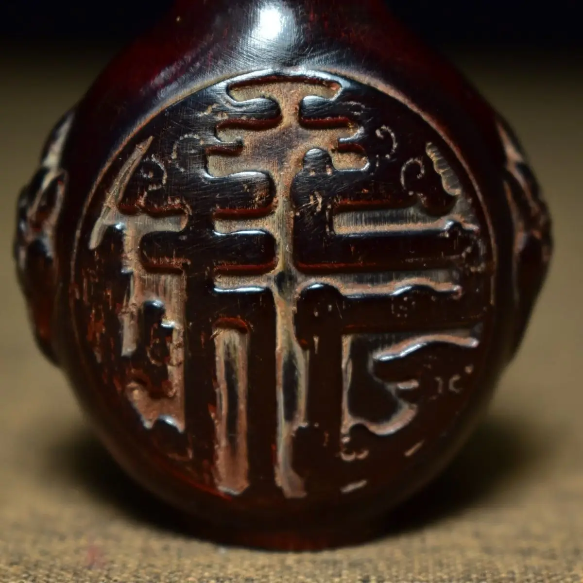 Retro Good luck Longevity pattern Snuff Bottle mini bottle ﻿