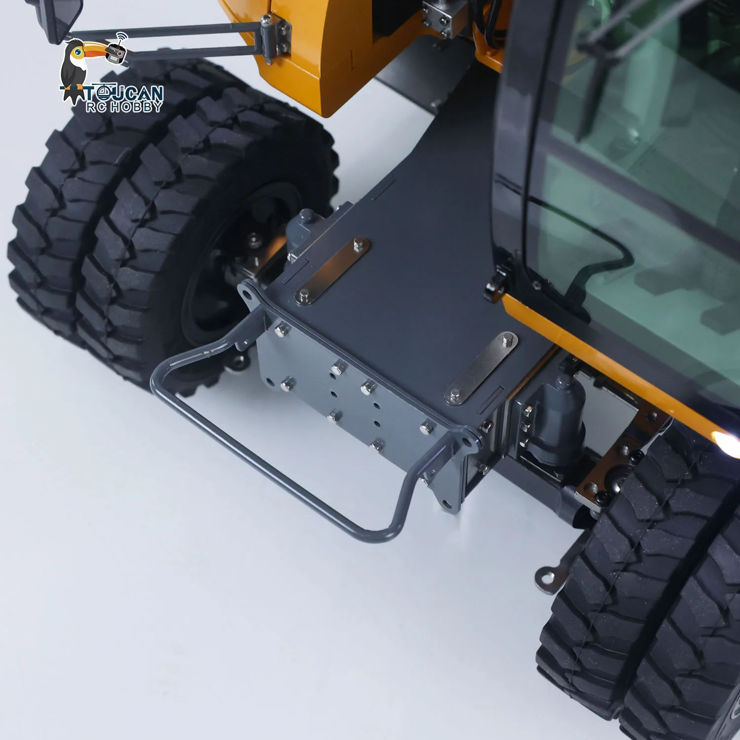 1/14 RC Hydraulic Wheeled Excavator 914 7CH Valve Digger 2WD/4WD Remote Control Engineering Vehicle RTR Axle Lock PL18EV Lite