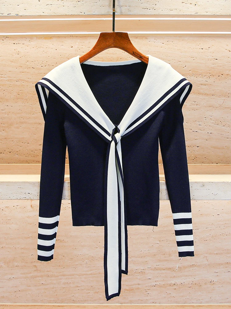 

Вязаный свитер с воротником темно-синего цвета и поясом. Высококачественный европейский слэ. Женская осенняя коллекция Faion. Простой, обычный...