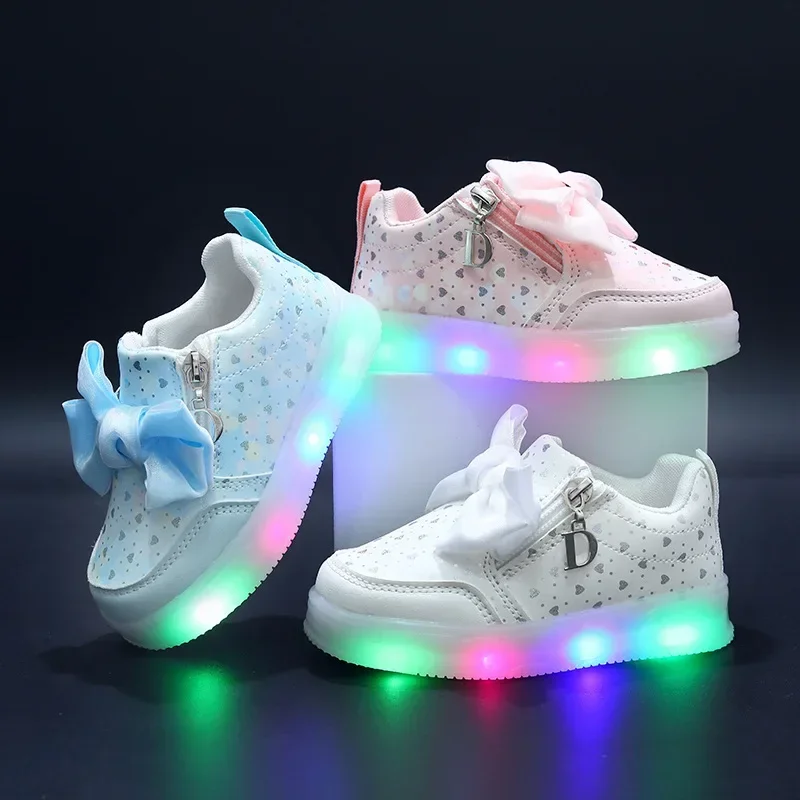 Кроссовки LED Girls Shoes Girls Cute Bow Kids Sneakers Fashion Luminous Sole Children Casual Shoes Zipper Student Walking Shoes