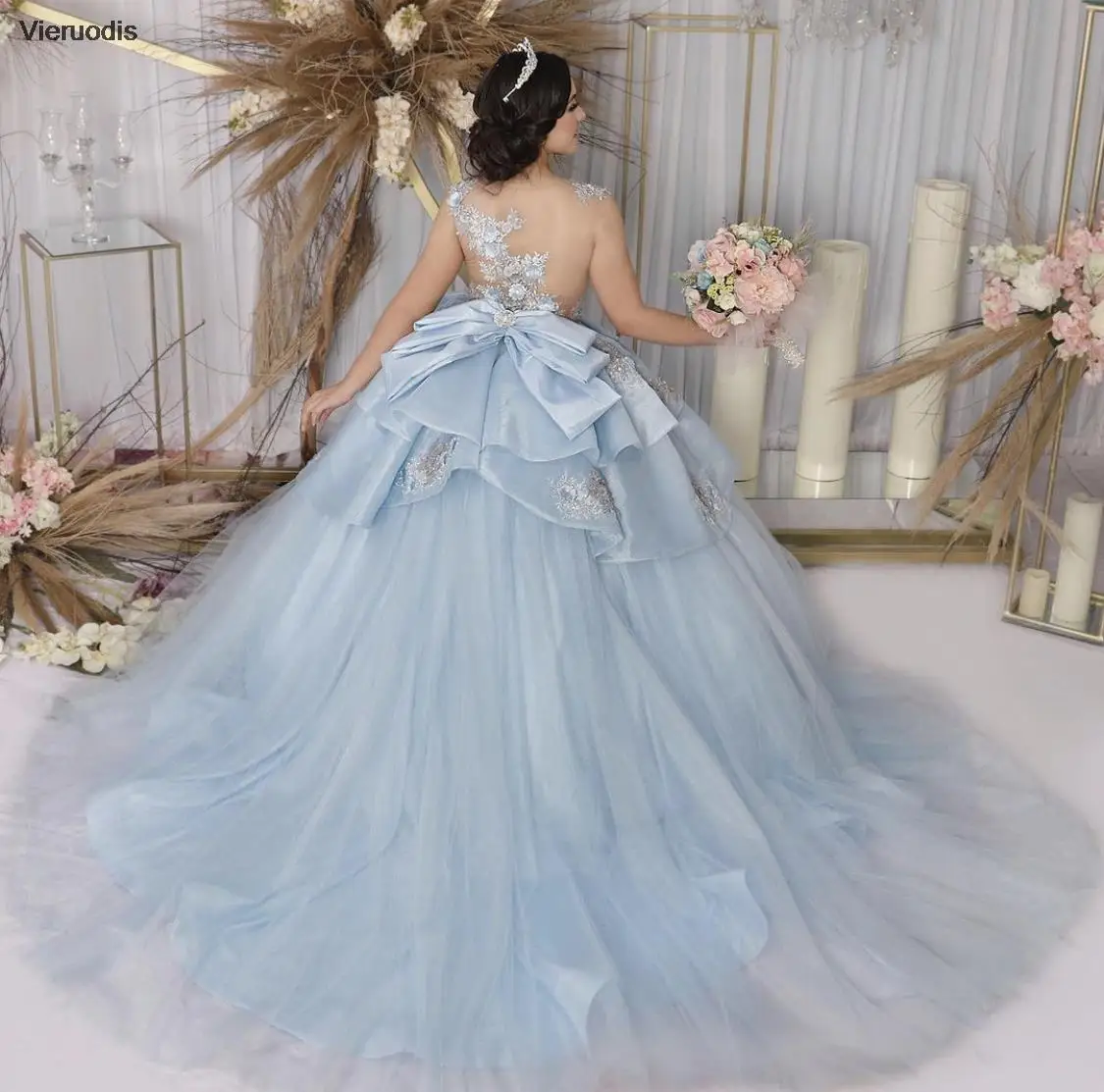 فساتين Quinceanera باللون الأزرق الفاتح 2021 الحلو 15 سنة ثوب حفلة شفافة الوهم الخلفي القوس عقدة الساتان المرأة رداء حفلات أعياد الميلاد طويلة
