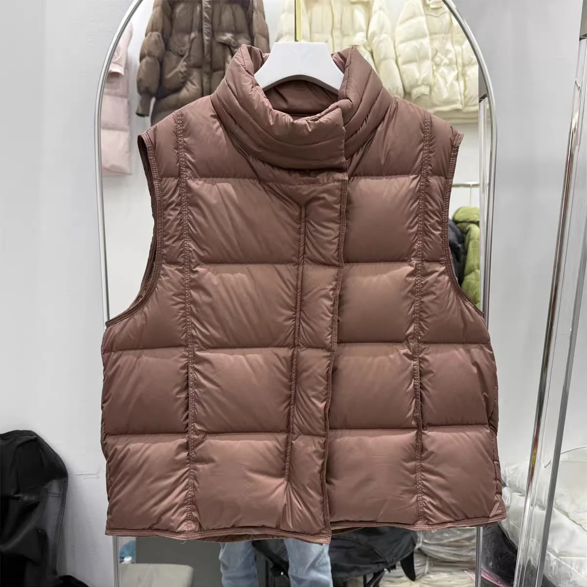 New Women Down Jacket with Stand Collar Thickened Warm Vest Loose Multi-Purpose White Duck Down Vest Warm Outerwear