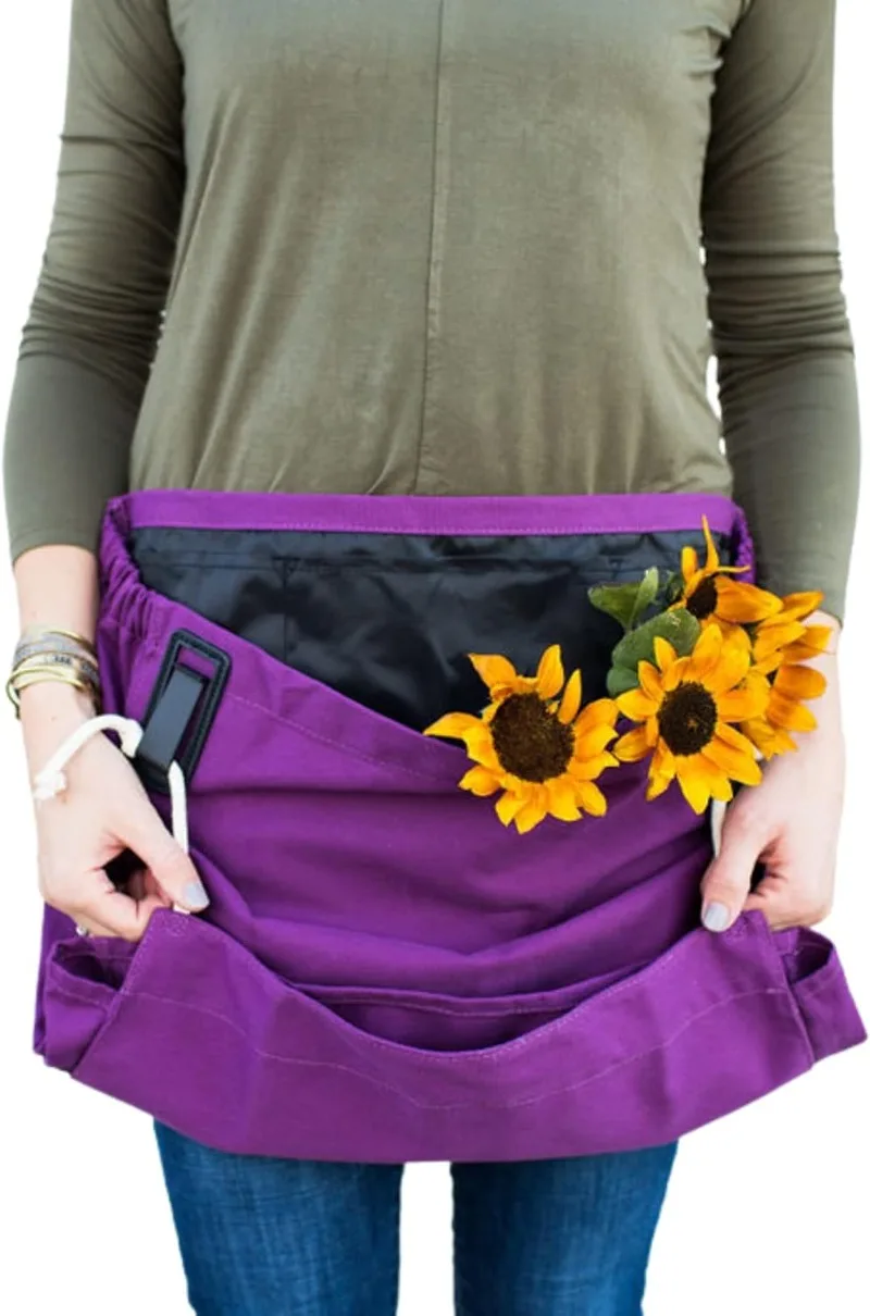 

Gardening Apron with Pockets & Harvesting, Picking Pouch - Adjustable, Water-resistant, Washable Canvas Cotton