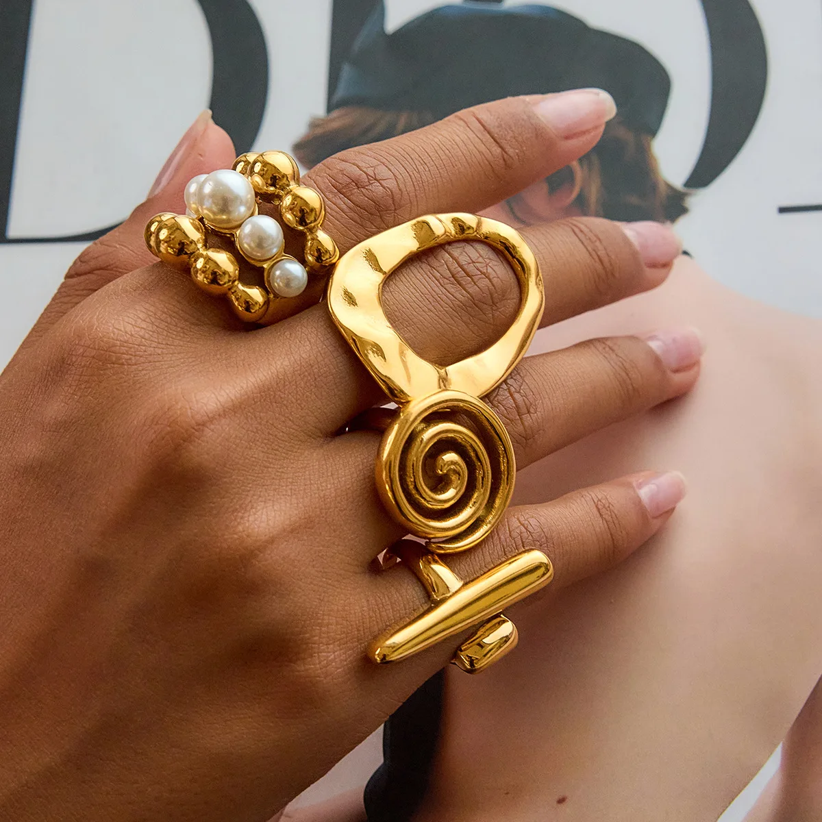 

Faionable Exaggerated Geometric Metal Ring Non-fading Luxury Feelings Women's Ring Titanium Steel Jewelry Trendy Accory