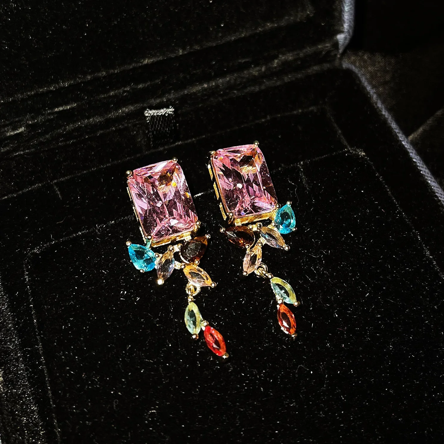 2024 Hot Fashion Jewelry Color Stitching Square Marquise Diamond Earrings Noble Crystal Gem Geometric Irregular Zircon Earrings