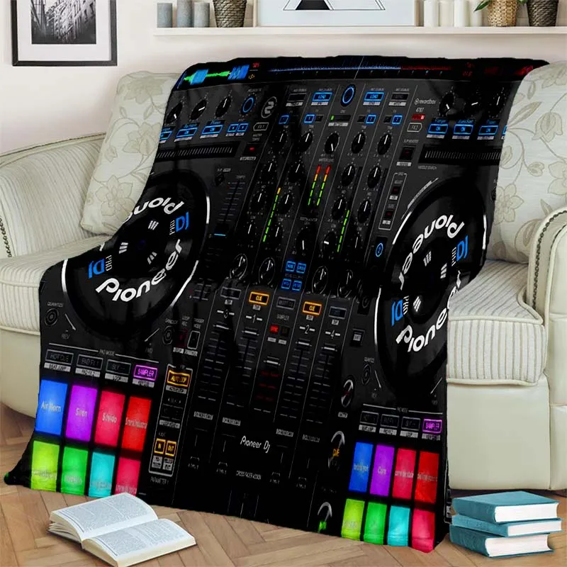 Electronic DJ Turntable Print Flannel Blanket Soft Warm Throw For Couch Bedroom Living Room Music Studio Indoor Home Cozy Gift