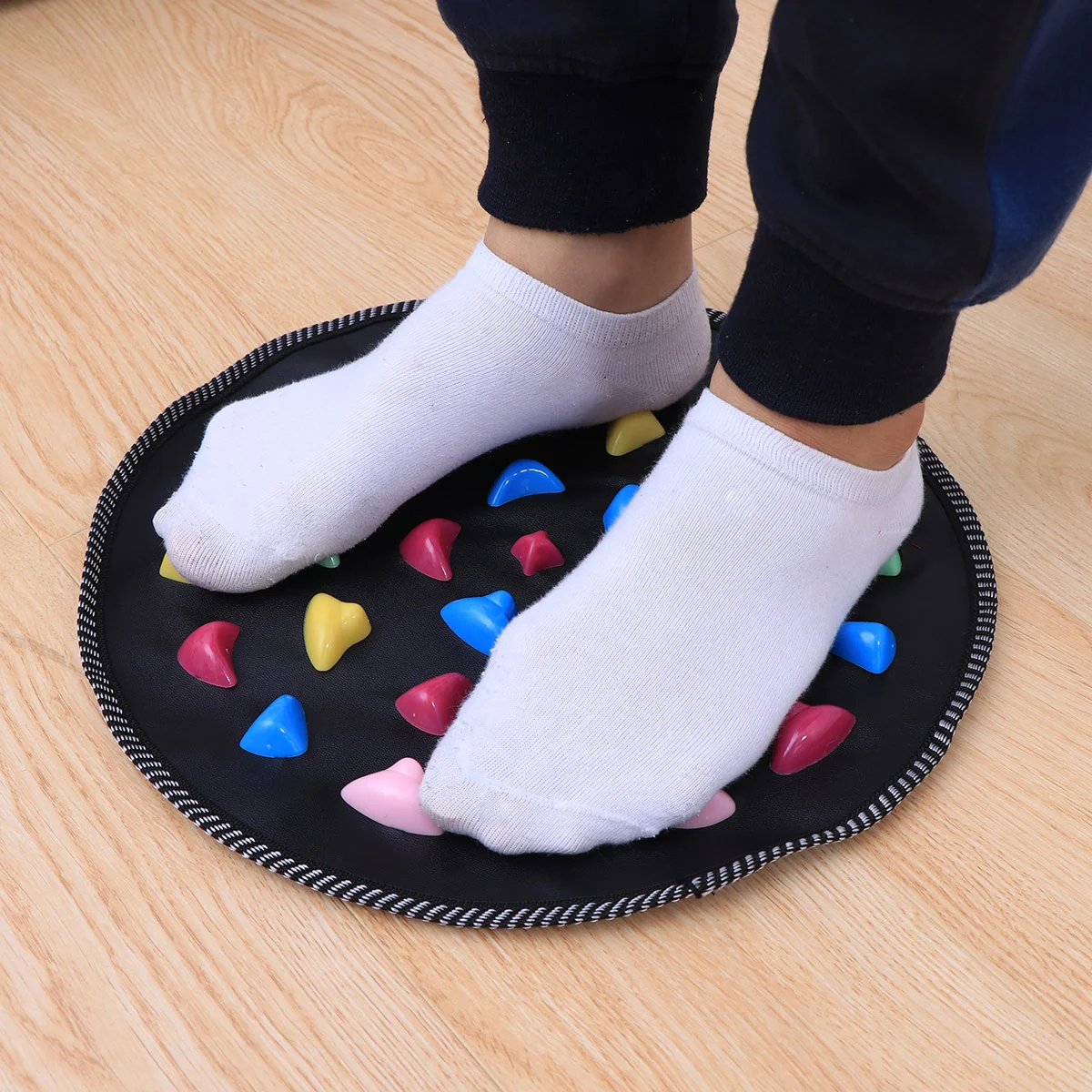 Stone Foot Massage Mat Round Foot Leg Pain Reliever Acupressure Walk Massager Mat Pad massage pad foot massage pad