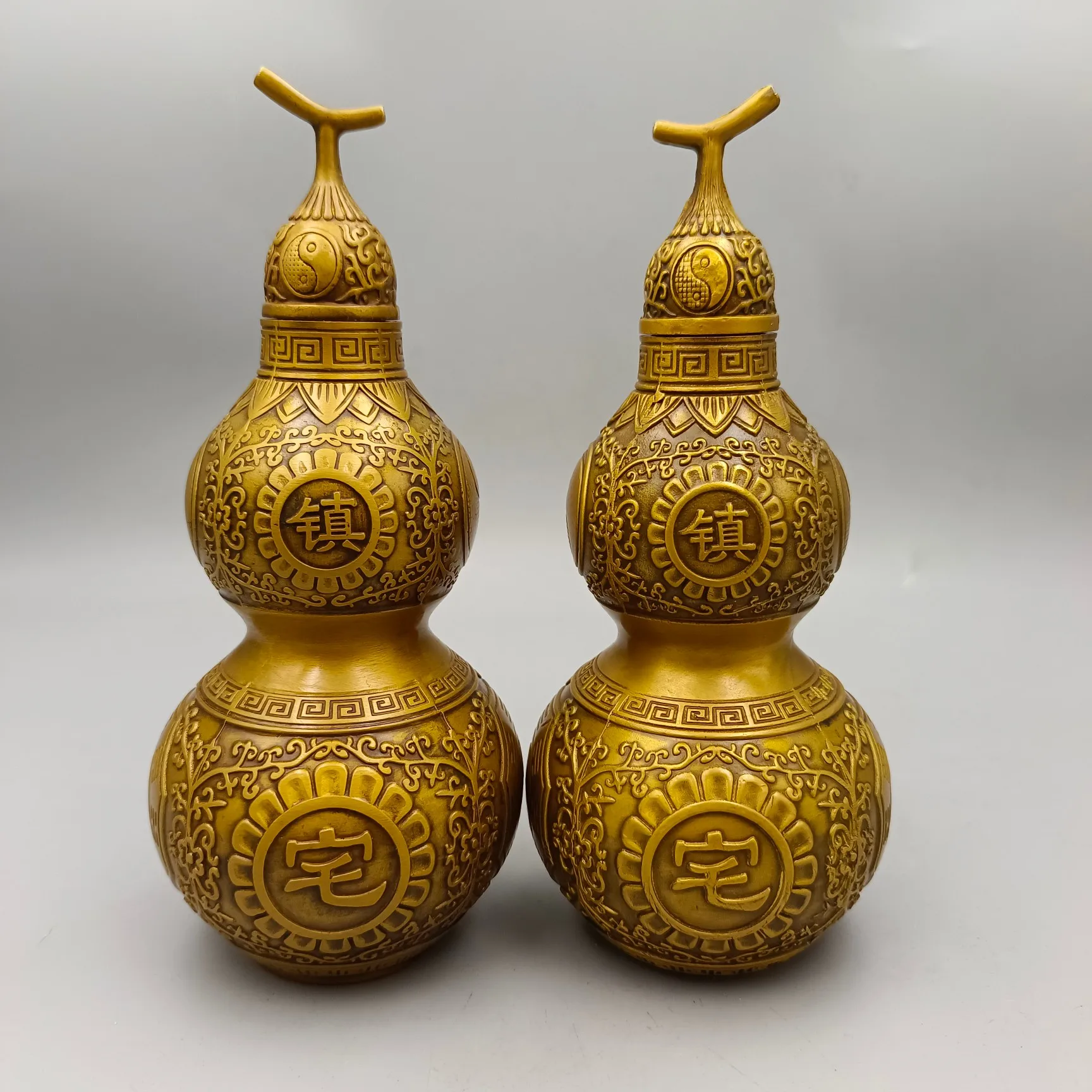 

Classic Antique Bronze Collection Ornaments With Exquisite Craftsmanship and Beautiful Appearance