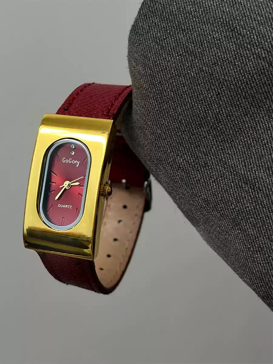 Retro Gold Oblong Ladies Watch Wine Red Dial Leather Strap Minimal Fashion Women Quartz Wrist Watch
