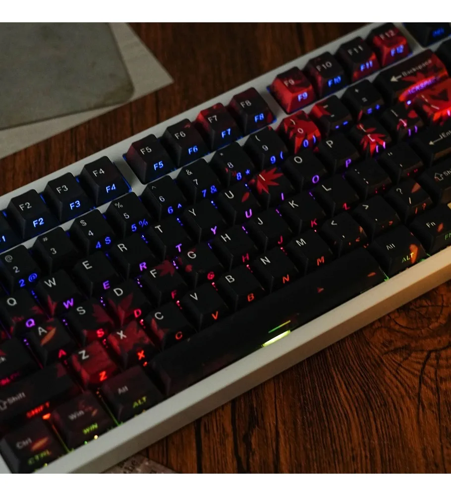 Maple Leaf Red Premium Sensitive Keycaps Full Set of PBT Hot Sublimation Personality Double Engraving Transparent