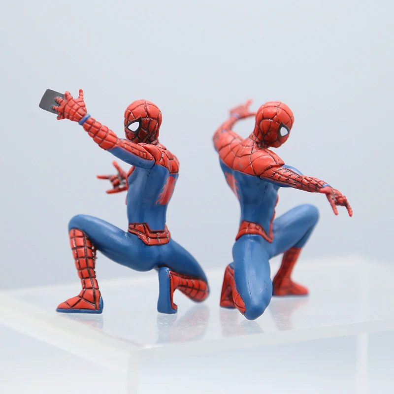 Mini figurines Spider-Man, 4 pièces, décoration de bureau, jouet de bureau d'ordinateur, décor d'entrée suspendu, ornement de voiture, jouet Spiderman, cadeau