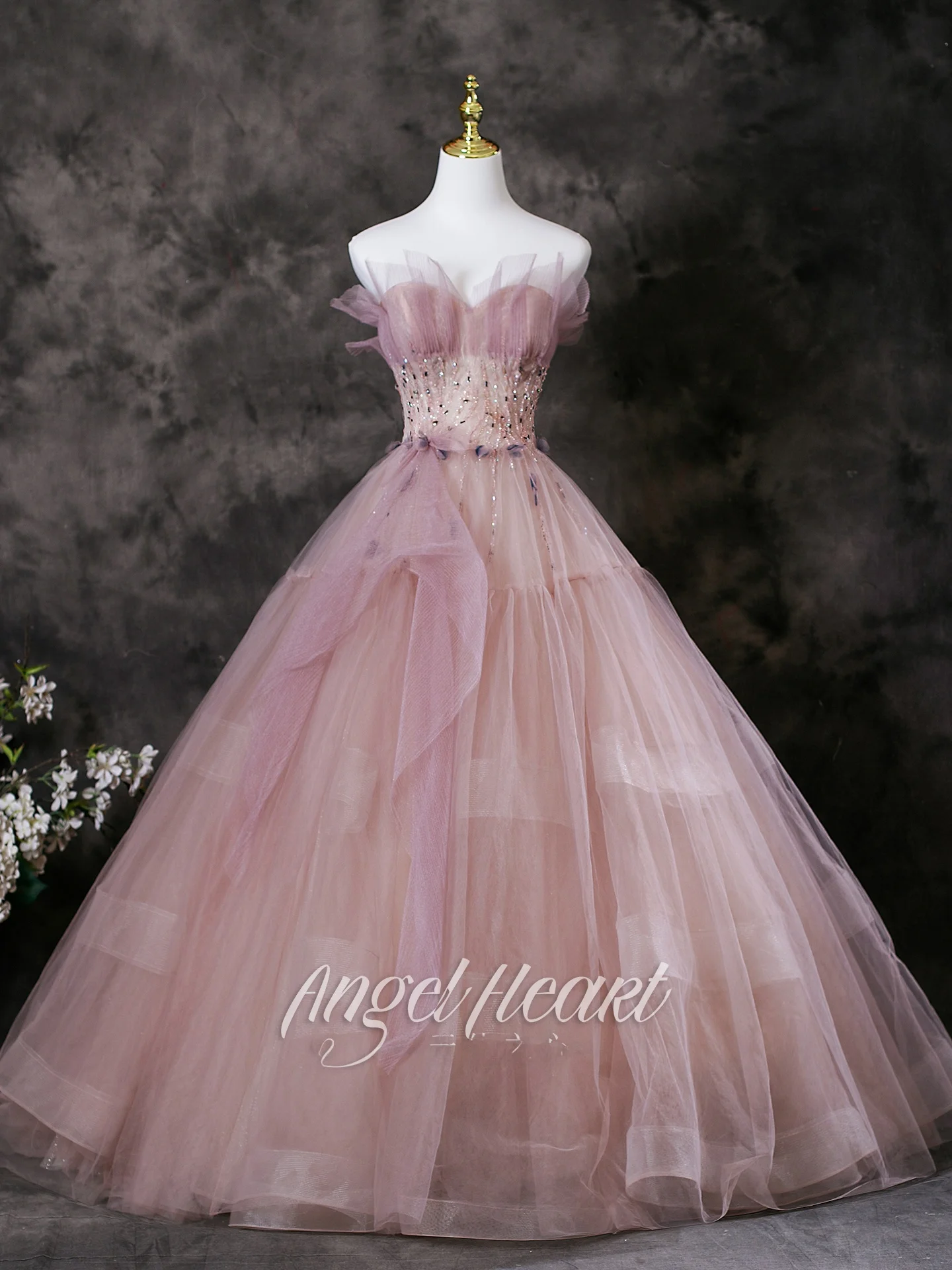 

Angel Heart 25th Anniversary Heavyweight Fibone a Bra Birthday Vocal Performance Long Evening Gown Korean Sle mid W...