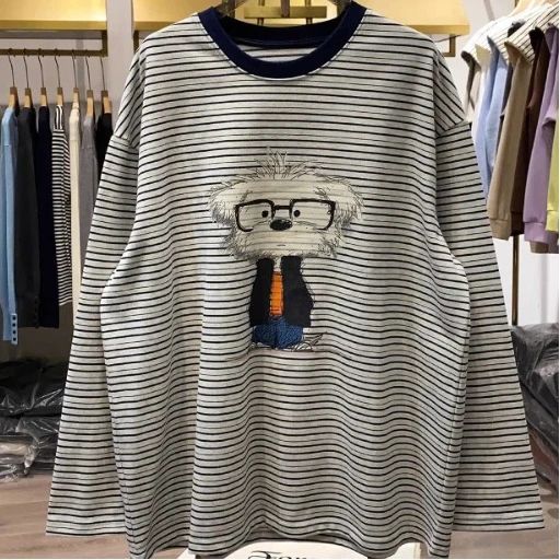 

Женский весенне-осенний новый стиль, корейский минималистичный универсальный белый волосы с мультяшным принтом собаки, свободный пуловер, полосатая толстовка с капюшоном, повседневный топ