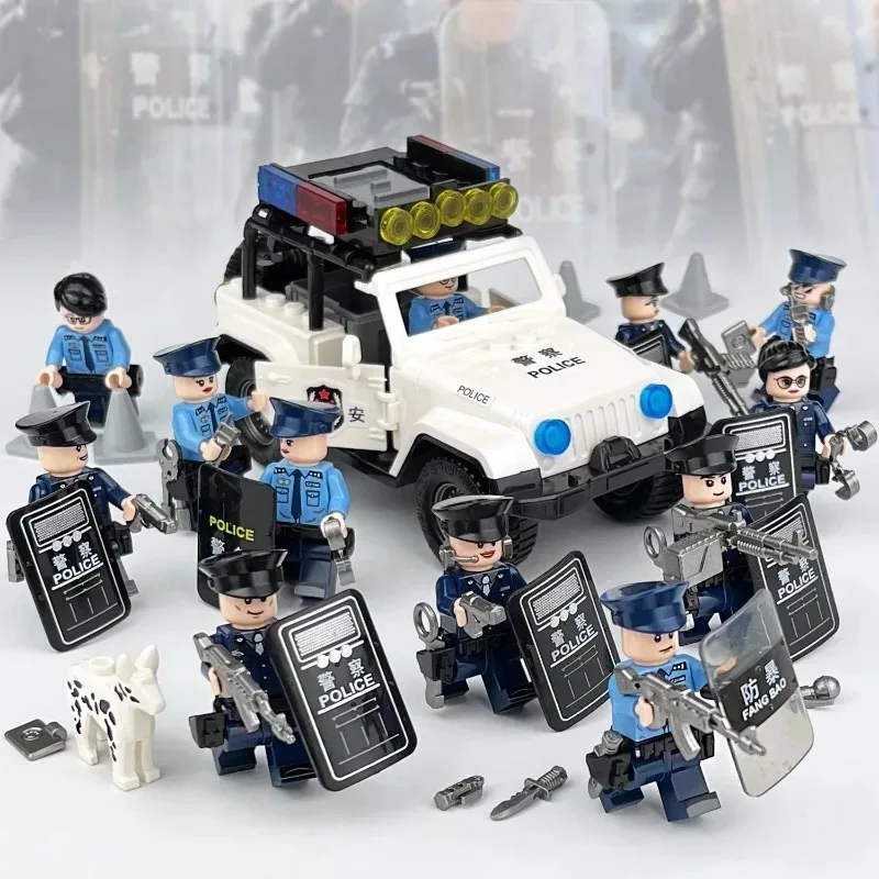 World War II building blocks, traffic police, bandits, pilots, humanoid dollsChristmas and birthday gifts for the God of Wealth.