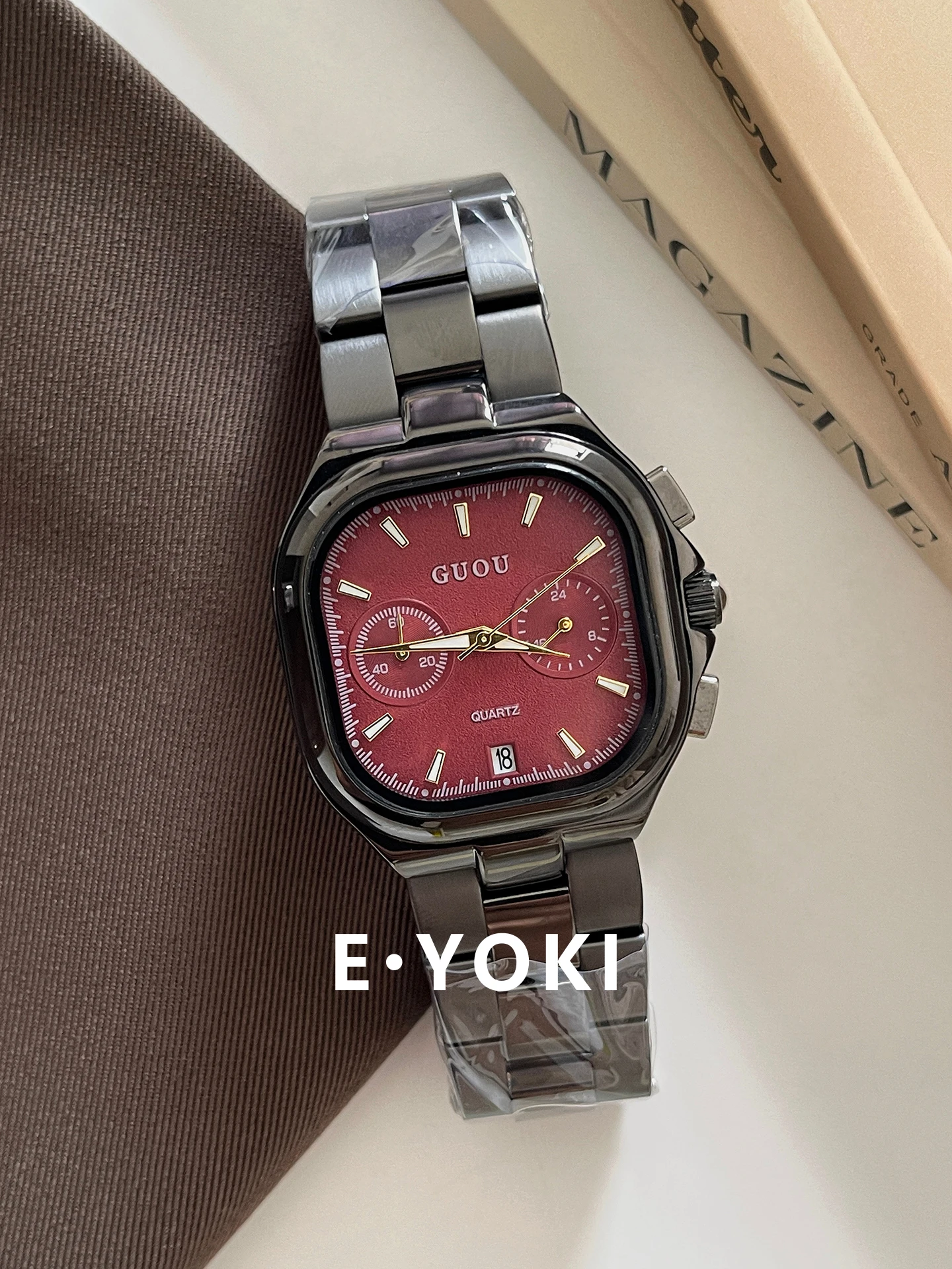 Elegant Women'S Watch Black And Rose Red Steel Band Fashionable And Sophisticated Women'S Quartz Watch With A Distinctive Design