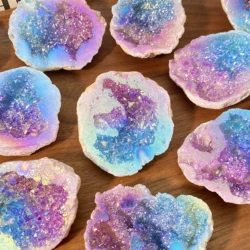 1PC High Quality Random Aura White Agate Natural Crystal Raw Stone, Plated Blue & Purple Rock Crystal, Birthday Gift,Women Gift.