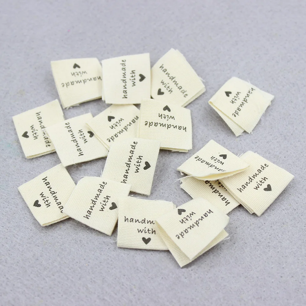 50PCS Handmade with Love Garment Cloth Labels Diy Handmade Sewing Clothes Tag Clothing Accessories for Jeans Bags Shoes Labels