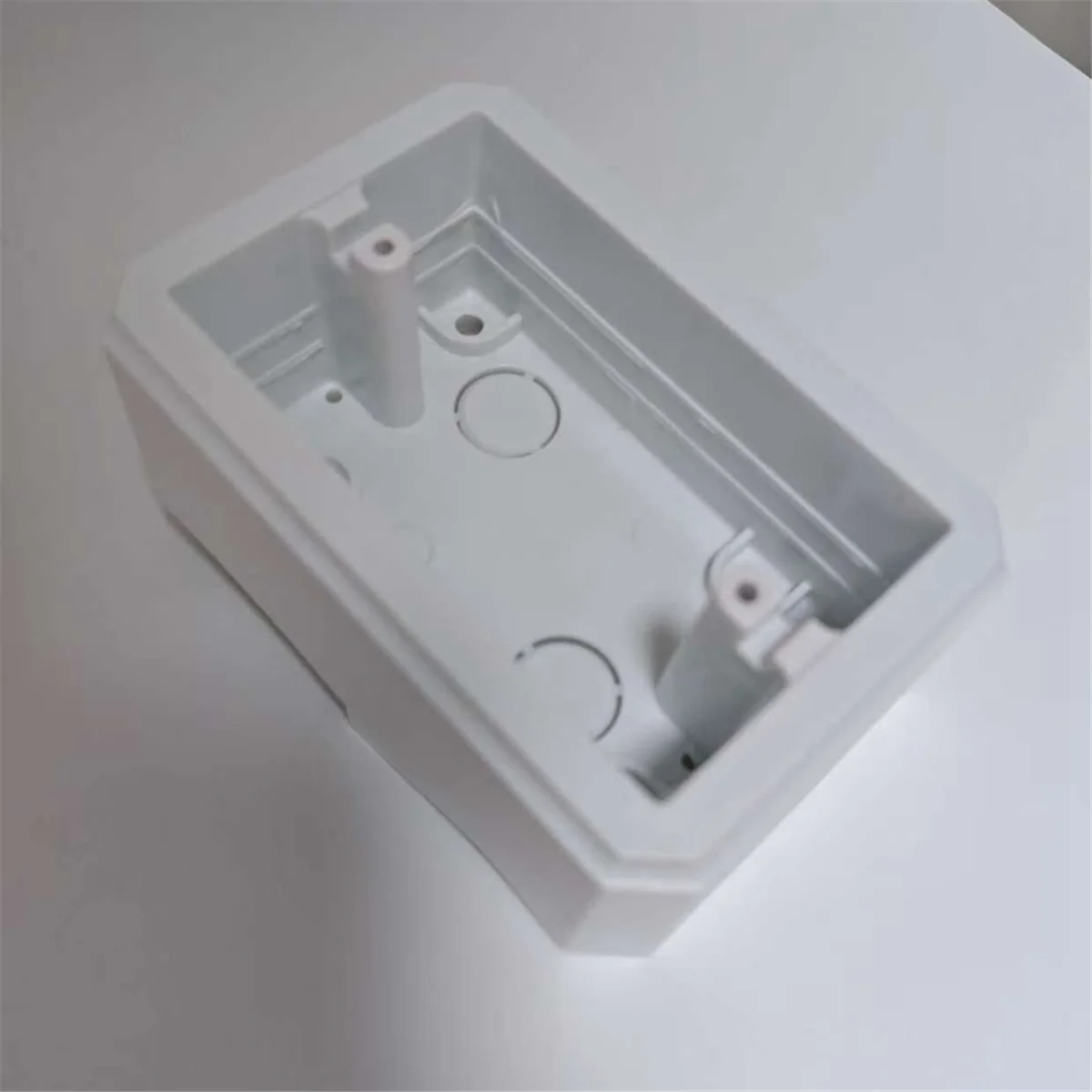 BAAQ FS8171 White Weatherproof Flanged Outlet Switch Box Compatible with for Dut-Ch Lap Siding