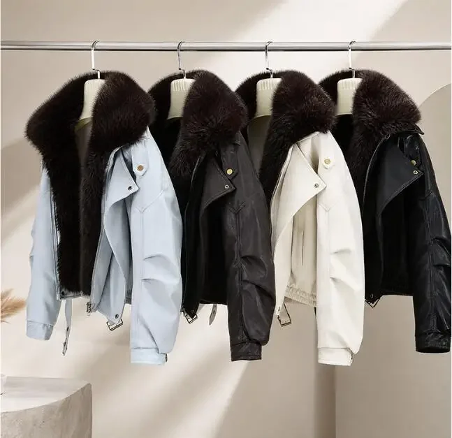 2026 High-quality Leather Jacket New Women's PU Black Leather Coat Winter Fur Collor Short Puffer Parkas Fur Outwear