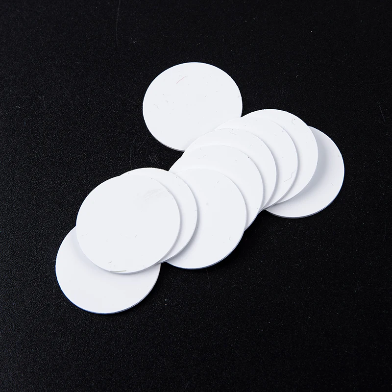 10Pcs NFC Coins NTAG215 PVC 25mm Round Tags 13.56MHz Cards For Amiibo Device NFC Tags