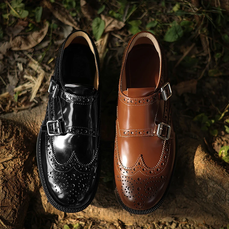 الراهب أحذية النساء جلد العجل جلد طبيعي مشبك حزام البروغ نمط جولة تو عارضة السيدات الشقق اليدوية