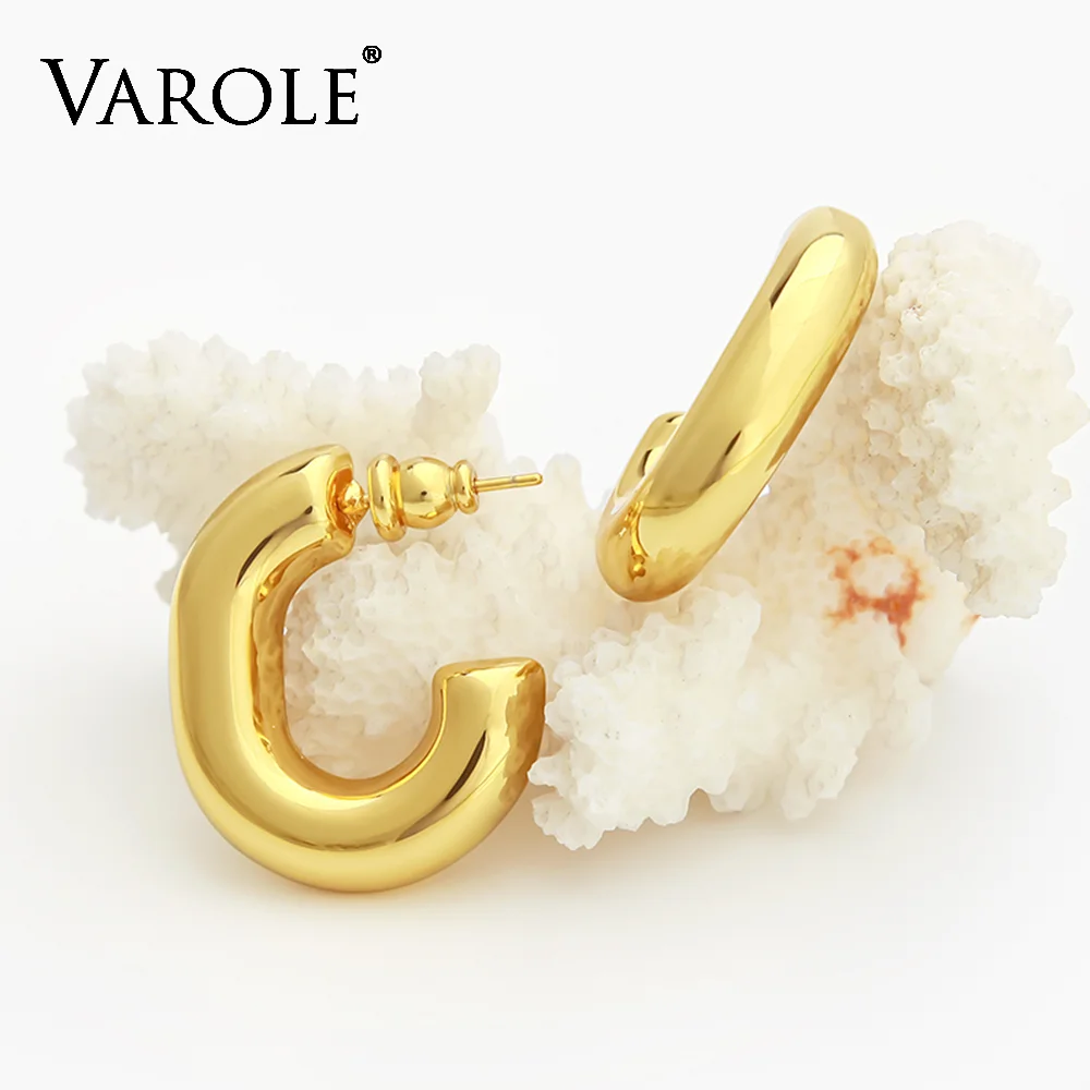 VAROLE Women 35mm Polished C Curve Brass Hoop Earrings Minimalist Thick Open Ear Studs Trendy Jewelry for Daily Wear Party Gift