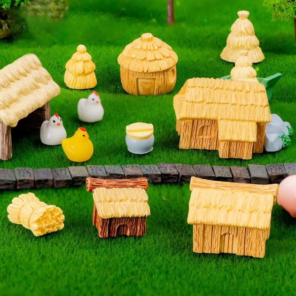 Mini Thatched Cottage Micro Landscape Decorative Rural Style Mini Village Houses Resin Small House Statue Car