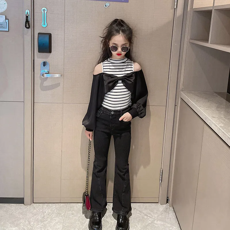 

Teen Girls Clothes Set Off Shoulder Top+Splice Stripe Undercoat+Denim Bell-bottoms Jeans 4-15 Kid Suit Children Outfits Vetement