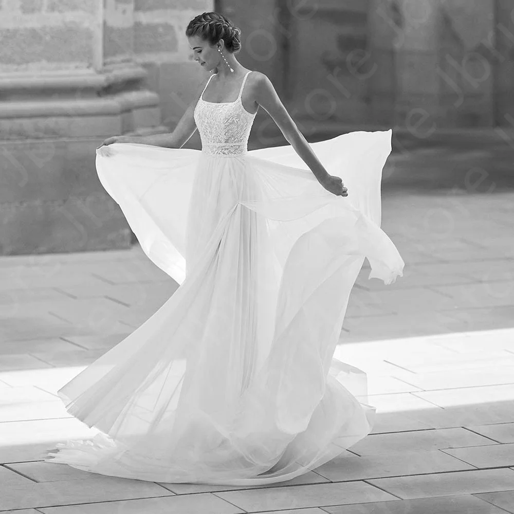 

Customized Charming Lace Wedding Dresses High Thigh Slit Bridal Gowns with Straps Bride Dresses Sleeveless Wedding Gown Back Out