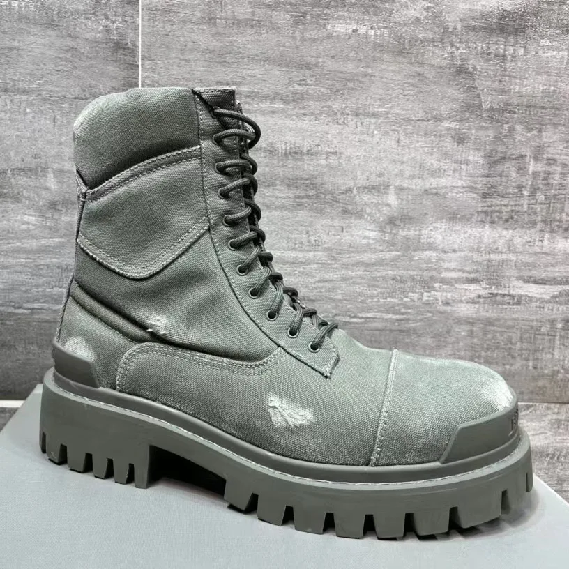 Men's 2023 Winter New Boots Made of Old British Style Thick Sole, Elevated and Versatile Short Boots, Motorcycle Boots